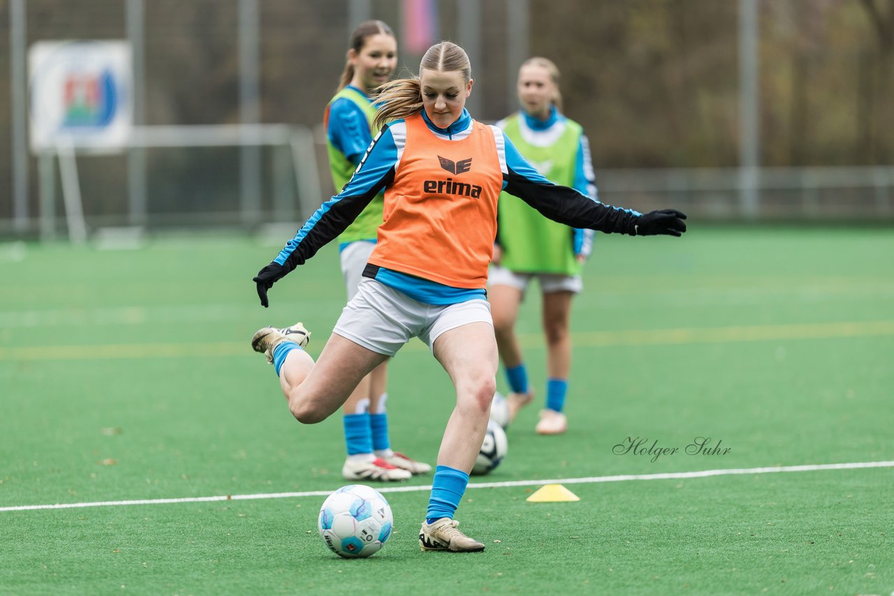 Bild 78 - wBJ VfL Pinneberg - Eimsbuettler TV2 : Ergebnis: 3:5